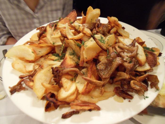 Boroviki, oleosa ou cogumelos. Como fritar cogumelos com batatas? Três maneiras