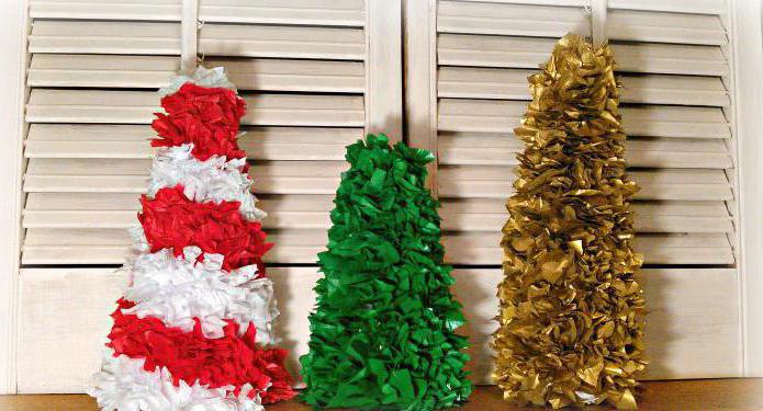 Espinha de guardanapos: você pode fazer uma árvore de Natal real com suas próprias mãos