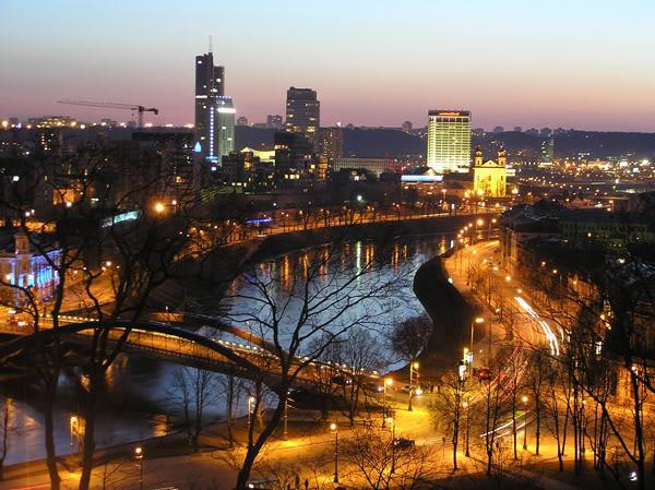 Vilnius é a capital de qual país