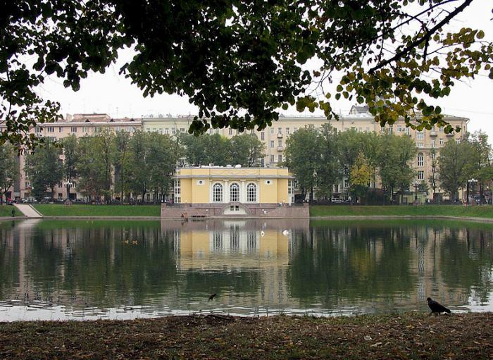 Lagoas Patriarcais: como chegar lá? Onde estão as lagoas Patriarshie localizadas em Moscou?